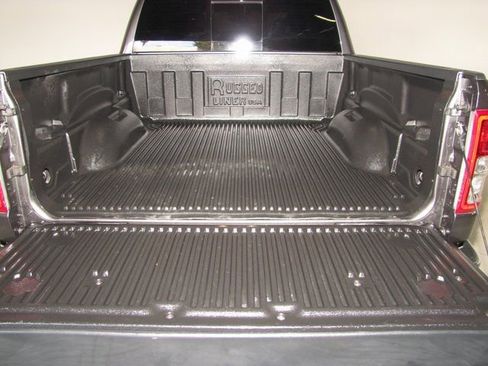 Used 2021 RAM 1500 Big Horn image 16