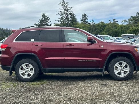 Used 2016 Jeep Grand Cherokee Laredo w/ Quick Order Package 23E AWD/4WD image 4