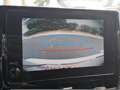 Certified 2024 Toyota Corolla SE image 18