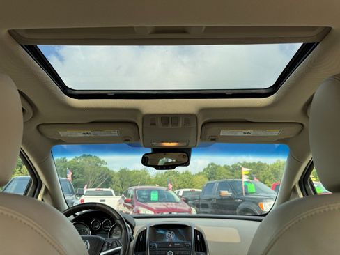 Used 2012 Buick Verano Leather FWD image 21