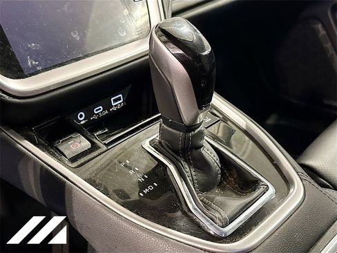 Used 2023 Subaru Outback Touring image 19