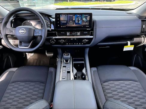 New 2026 Nissan Pathfinder SV image 5