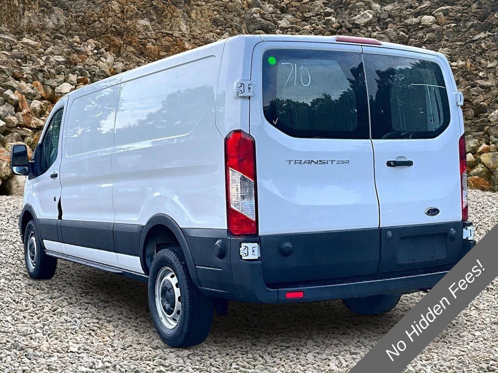 Used 2020 Ford Transit 250 Low Roof RWD image 11
