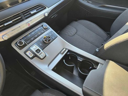 Used 2022 Hyundai Palisade SE image 39