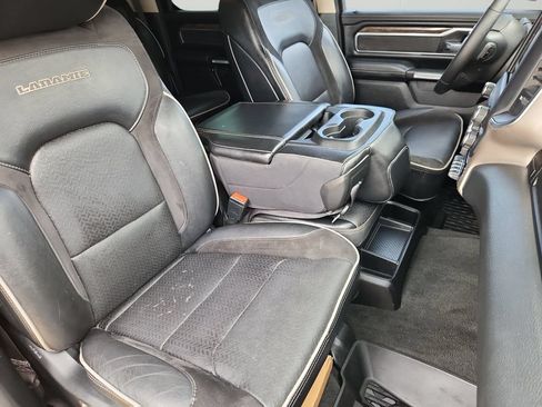 Used 2020 RAM 1500 Laramie AWD/4WD image 14