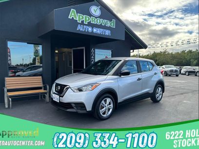 Used 2020 Nissan Kicks S