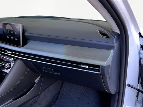 Used 2026 Hyundai Sonata SE image 25