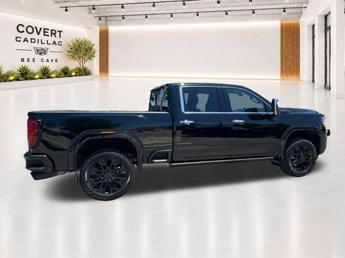Used 2024 GMC Sierra 2500 Denali Ultimate AWD/4WD image 14