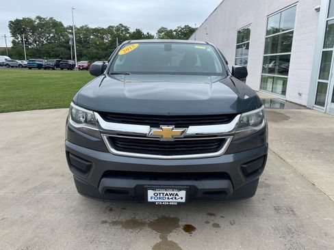Used 2015 Chevrolet Colorado LT RWD image 3