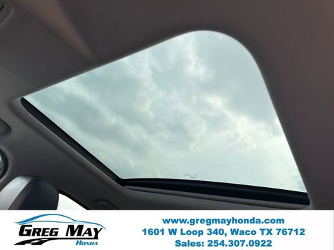 Used 2018 Land Rover Discovery SE AWD/4WD image 15