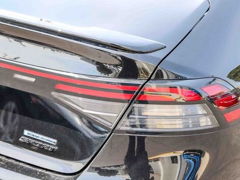 Used 2024 Honda Accord Sport image 10