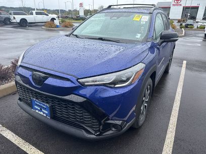 Used 2025 Toyota Corolla Cross AWD Hybrid w/ Moonroof Package
