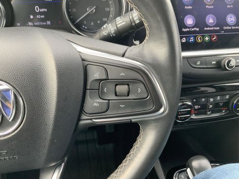 Used 2022 Buick Encore GX Select w/ Sport Touring Package image 31