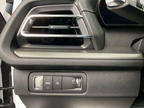 New 2026 Chevrolet Traverse LT w/ LPO, Floor Liner Package image 13