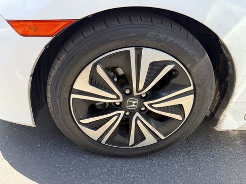 Used 2018 Honda Civic EX-T image 7