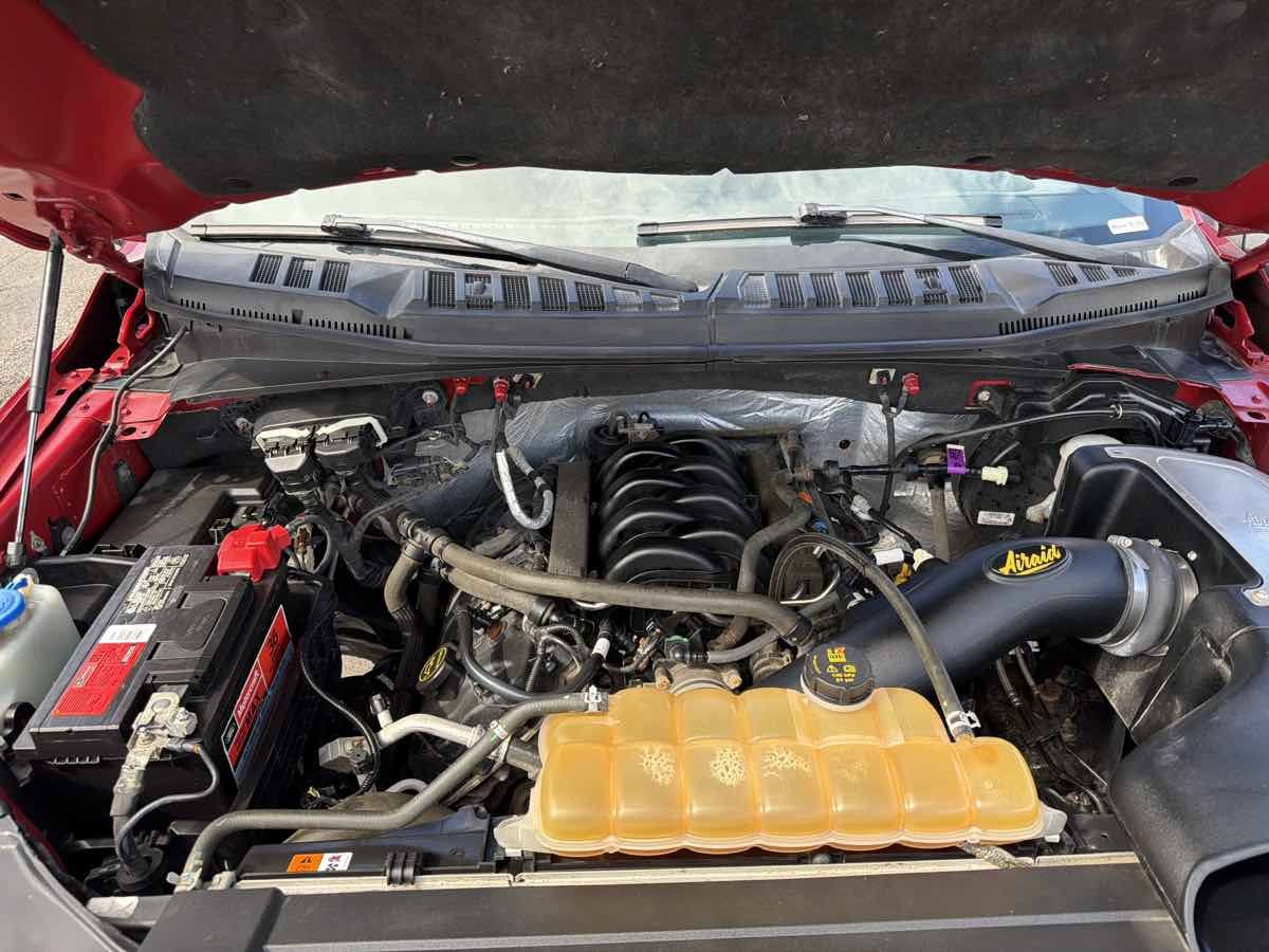 Used 2016 Ford F150 XLT w/ Equipment Group 301A Mid AWD/4WD image 22