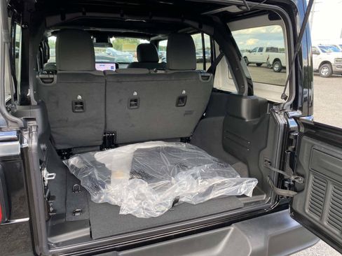 New 2027 Jeep Wrangler Unlimited Sport AWD/4WD image 5