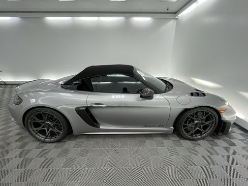 Certified 2025 Porsche 718 Boxster Spyder RS image 8