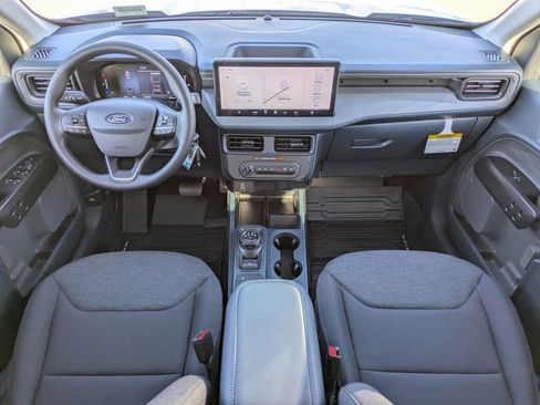 New 2025 Ford Maverick XL image 16