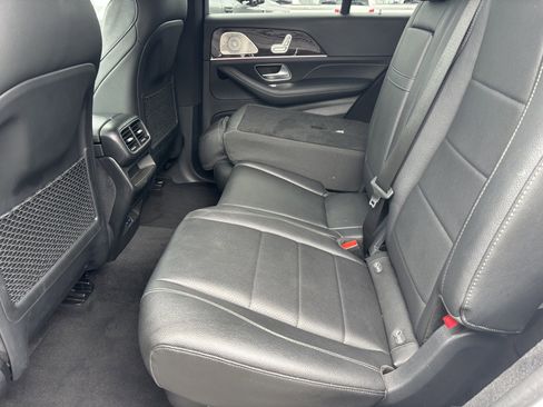 Used 2024 Mercedes-Benz GLE 350 4MATIC w/ 3rd Row Seat Package image 18