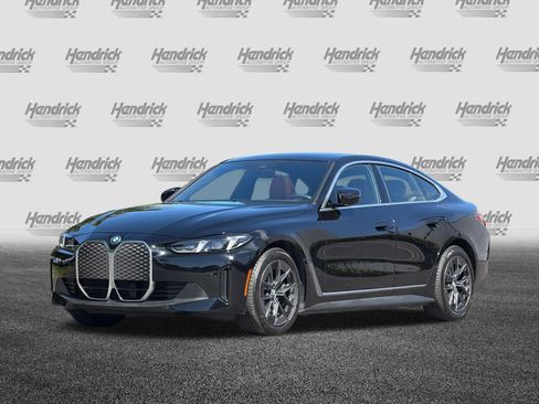 Used 2025 BMW i4 eDrive40 w/ M Sport Package RWD image 9