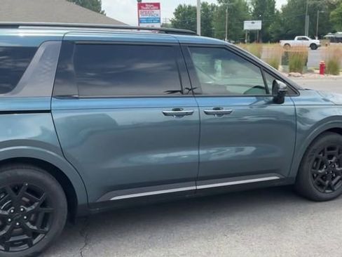 Certified 2025 Kia Carnival SX Prestige image 8