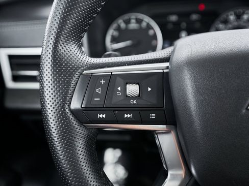 Used 2024 Mitsubishi Outlander SE image 37