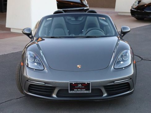 Used 2017 Porsche 718 Boxster image 8