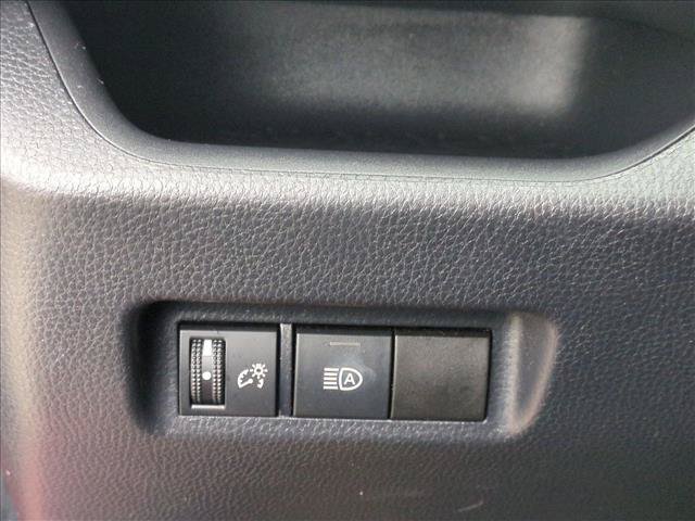 Used 2019 Toyota RAV4 LE w/ All Weather Liner Package AWD/4WD image 14