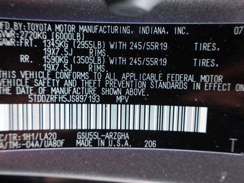 Used 2018 Toyota Highlander AWD V6 image 49