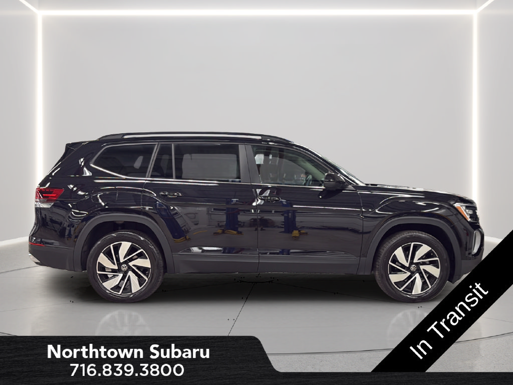 Used 2025 Volkswagen Atlas SE AWD/4WD image 6