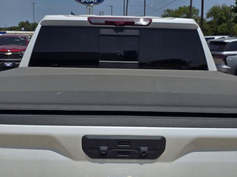 Used 2025 Chevrolet Silverado 1500 High Country AWD/4WD image 10
