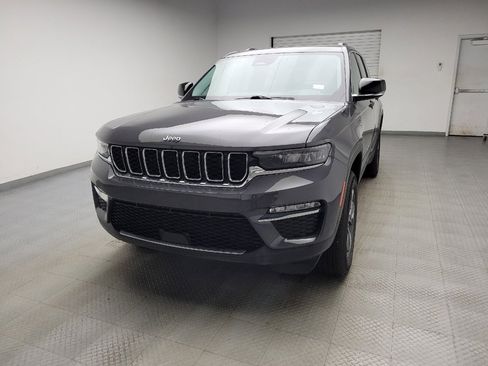 Used 2022 Jeep Grand Cherokee Limited 4xe image 15