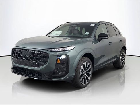 New 2026 Audi Q3 quattro 2.0T AWD/4WD image 3