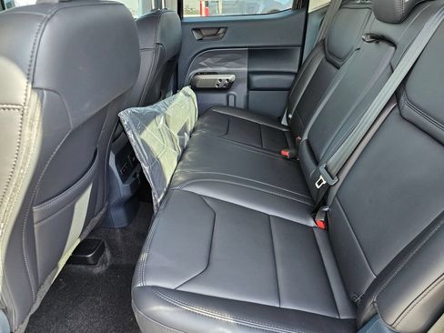 New 2026 Ford Maverick Lariat w/ Black Appearance Package AWD/4WD image 16