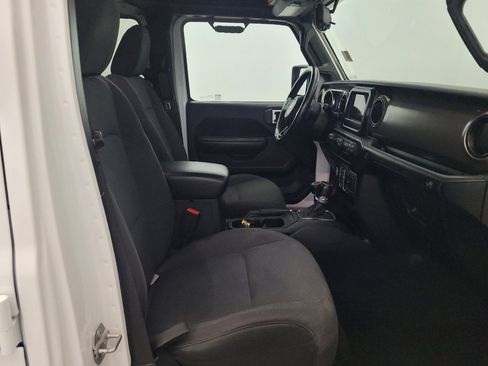 Used 2018 Jeep Wrangler Unlimited Sport S AWD/4WD image 21