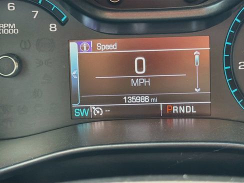 Used 2017 GMC Canyon SLE RWD image 13