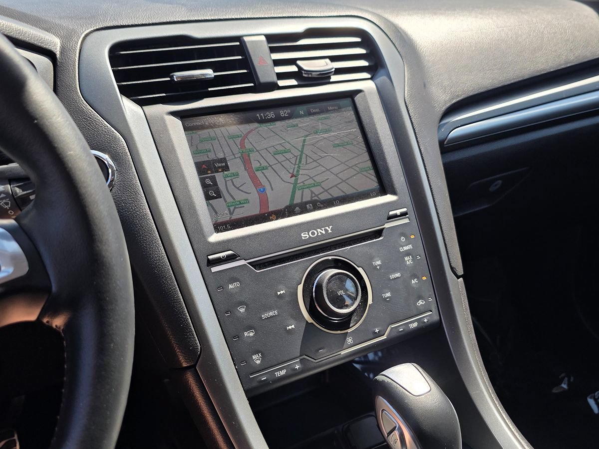 Used 2014 Ford Fusion Titanium FWD image 34