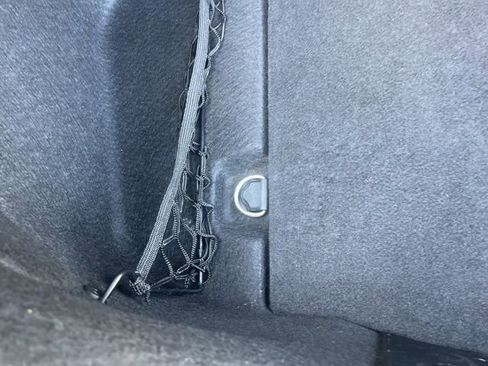 Used 2017 Mercedes-Benz C 300 4MATIC Sedan image 57