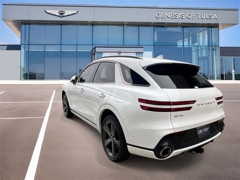 Used 2025 Genesis GV70 3.5T Sport w/ Sport Advanced Package image 6