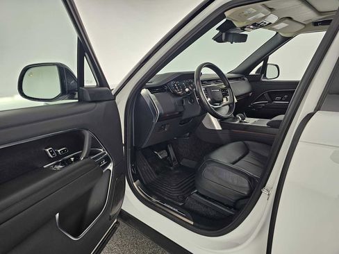 Used 2024 Land Rover Range Rover Autobiography AWD/4WD image 19
