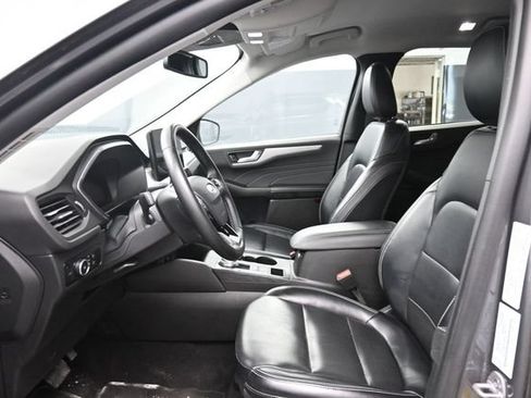 Used 2024 Ford Escape Platinum AWD/4WD image 18