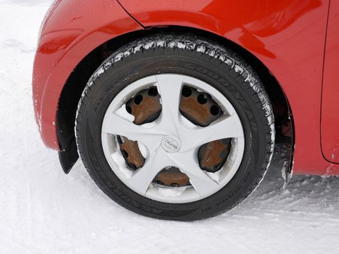 Used 2012 Scion iQ image 15