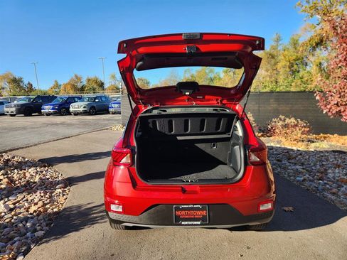 Certified 2024 Hyundai Venue Limited image 20