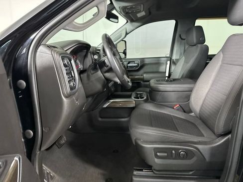 Used 2022 Chevrolet Silverado 1500 RST w/ Z71 Off-Road Package AWD/4WD image 12