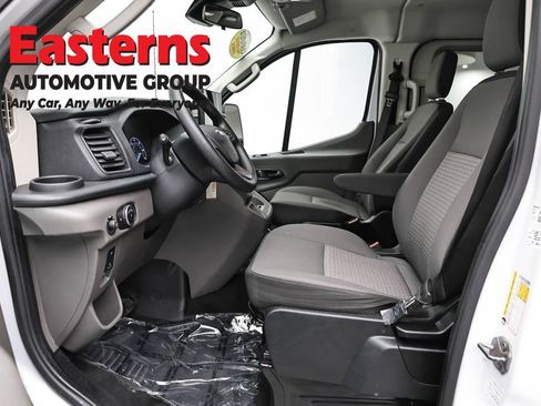 Used 2024 Ford Transit 350 XLT RWD image 14