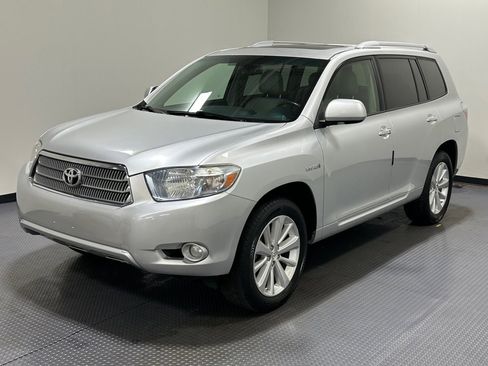 Used 2010 Toyota Highlander Limited image 1
