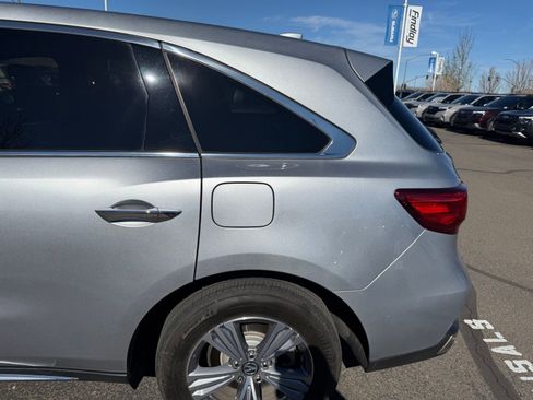 Used 2020 Acura MDX SH-AWD image 17