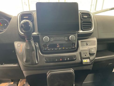 New 2025 RAM ProMaster 2500 w/ Quick Order Package 22H SLT+ image 13
