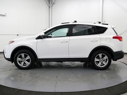 Used 2015 Toyota RAV4 XLE AWD/4WD image 4